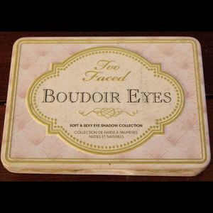 Too Faced Boudoir Eyes palette